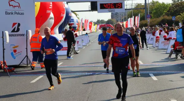 Maraton jaki czas – poznaj średnie czasy ukończenia dla biegaczy